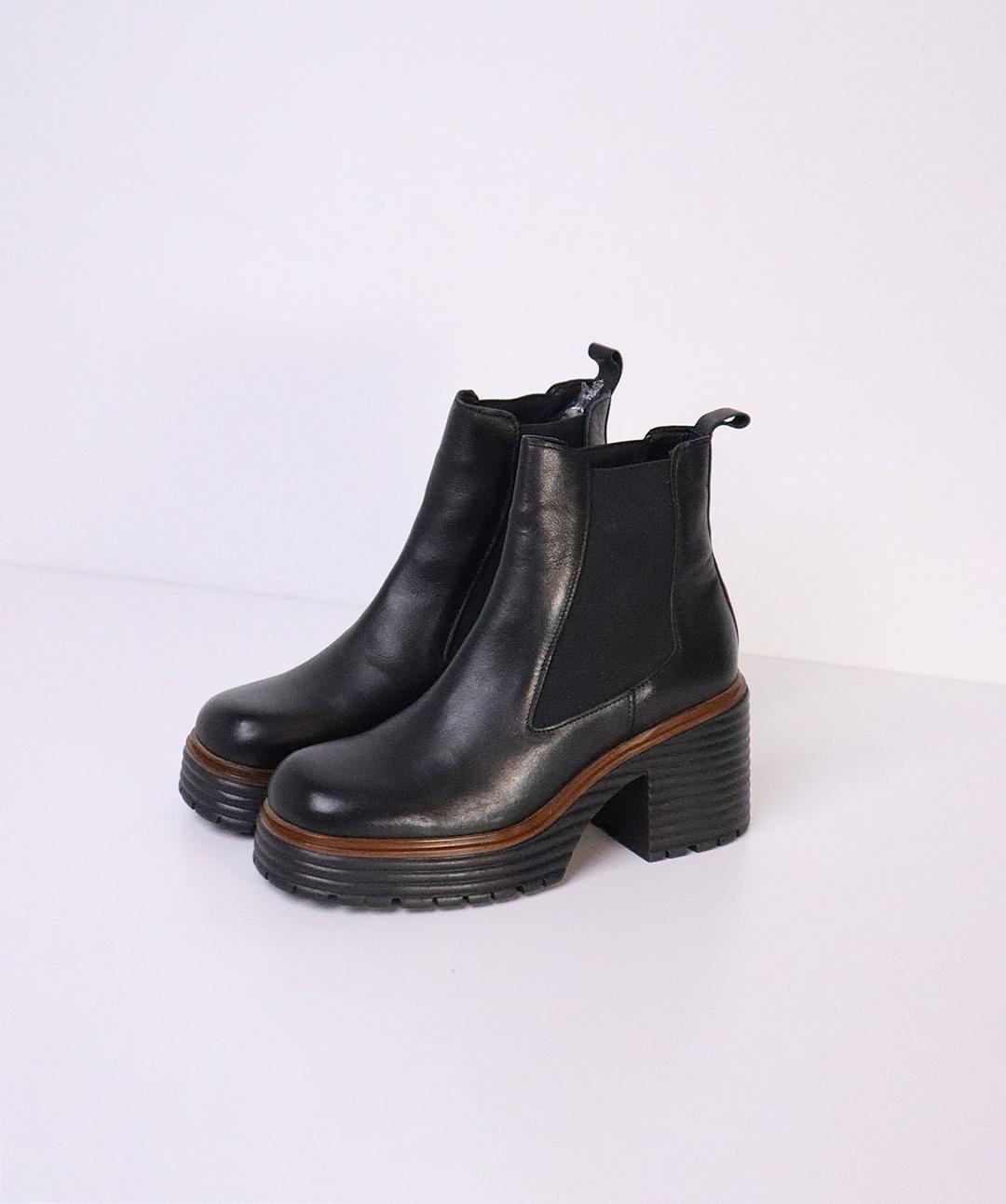 BLACK BOOTS PAN FW23 1126