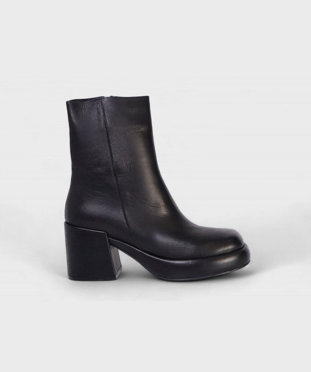 BLACK OUTLET FW23 2303825